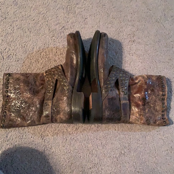 Frye boots! Excellent used condition! - Picture 2 of 7
